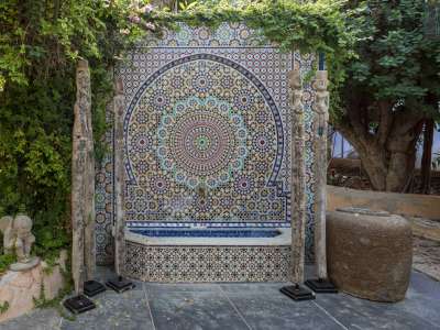 ...e fontane a mosaico